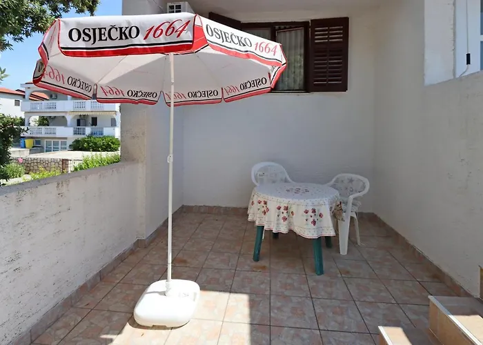 Appartement With Parking Space Mandre, Pag - 11600 *